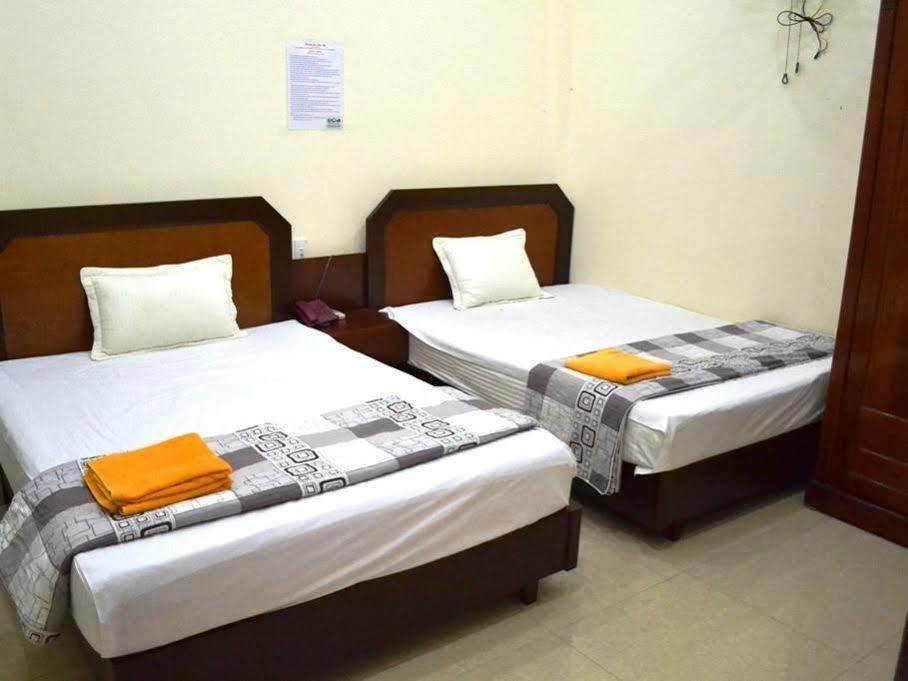 Thu Ha Hotel Dong Khe Sau Екстериор снимка